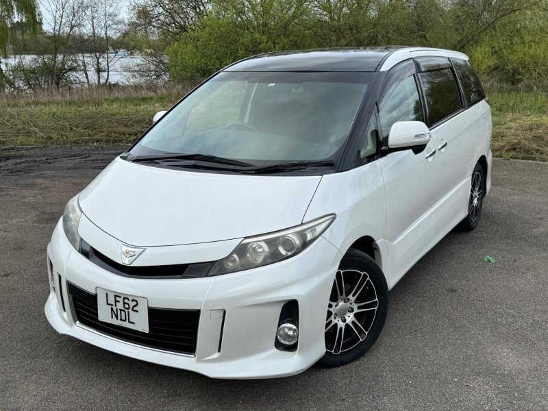 TOYOTA ESTIMA