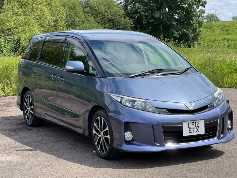 TOYOTA ESTIMA