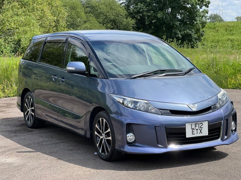 TOYOTA ESTIMA
