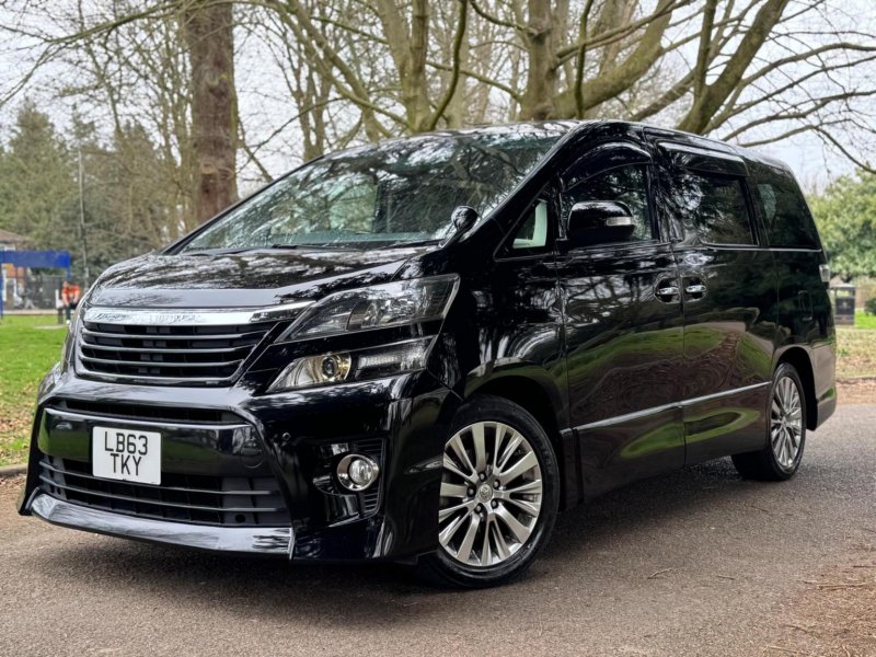 TOYOTA VELLFIRE